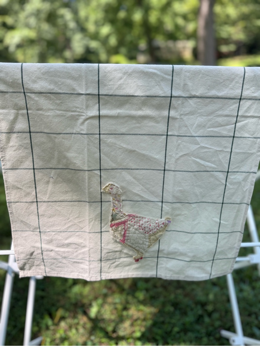 Vintage-Inspired Cream Grid Tea Towel with quilted Duck/goose